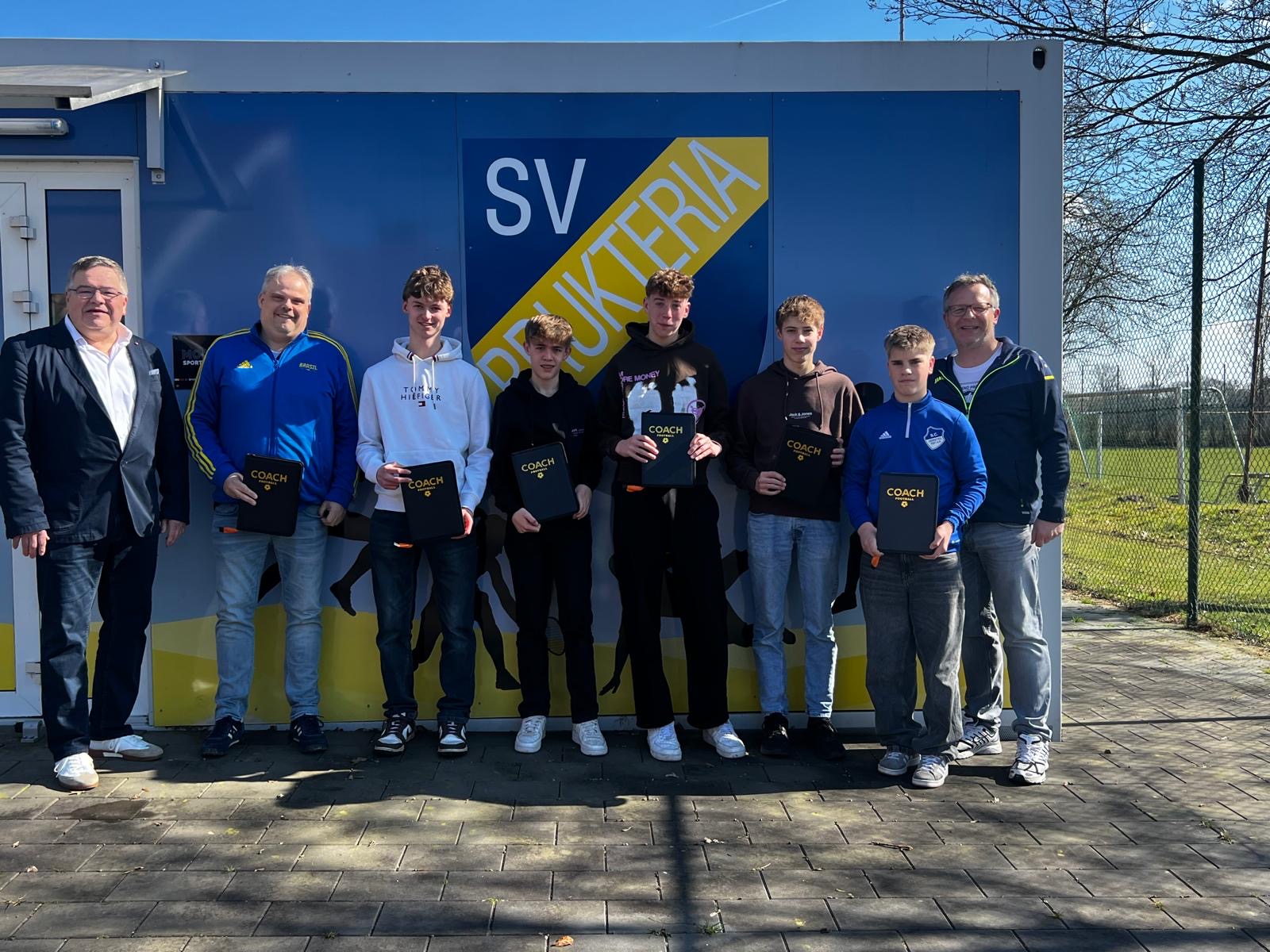 d0a9b5ce 8e06 429d 8fb6 9a196ba8233d